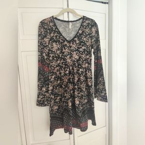 Soft bell sleeve dress